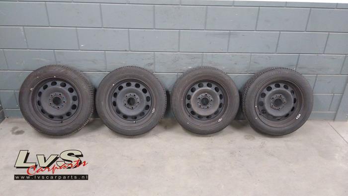 BMW 1-Serie Set of wheels + tyres