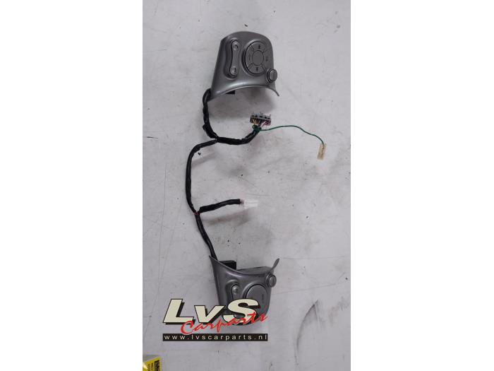 Nissan Micra Radiobedienung Lenkrad