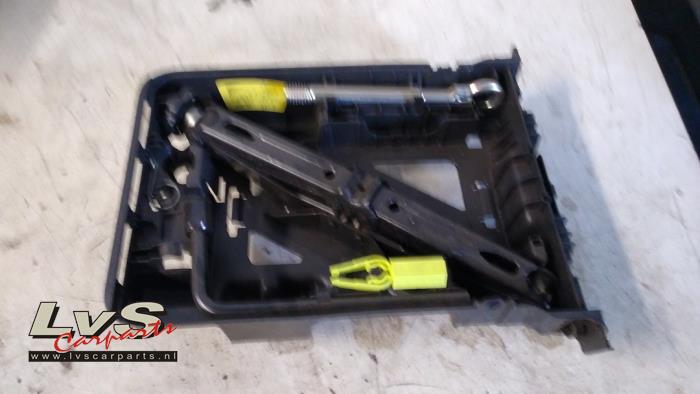 Peugeot Expert Krikset