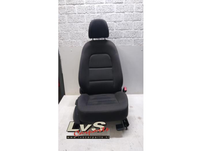 Audi A4 Siège droit