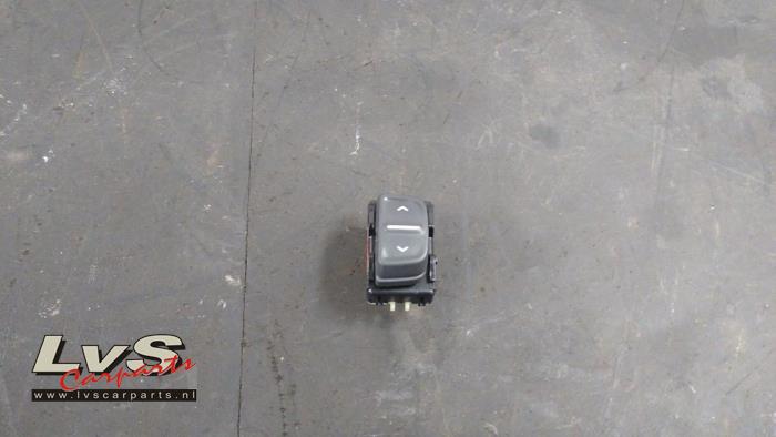 Dacia Sandero Commutateur vitre électrique