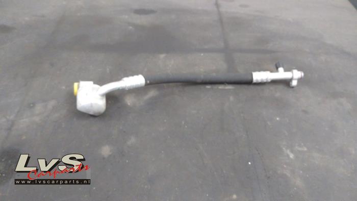 Mercedes C-Klasse Klima Leitung