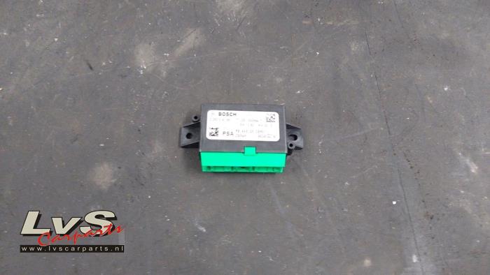 Peugeot 208 Module PDC