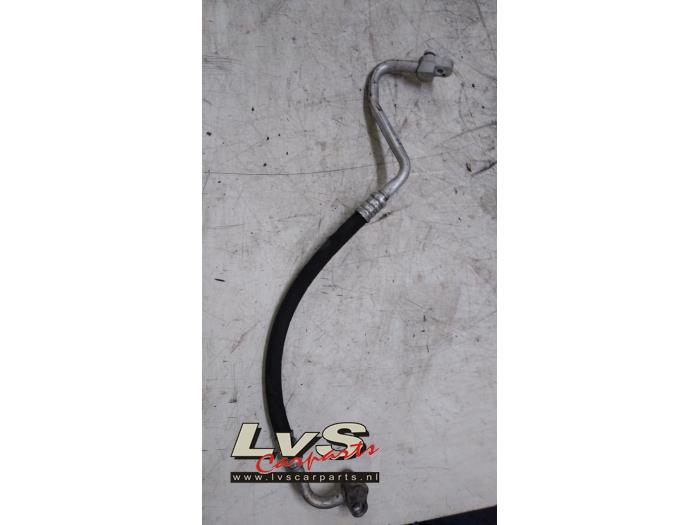 BMW 1-Serie Air conditioning line