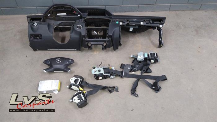 Mercedes E-Klasse Vollzähligkeit Airbags