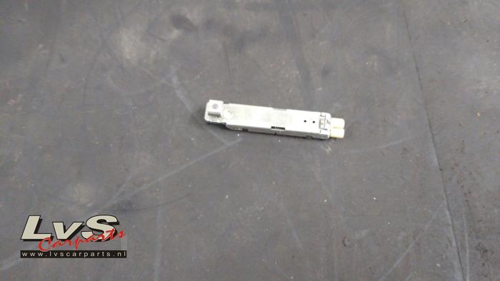 Audi Q2 Antennenverstärker