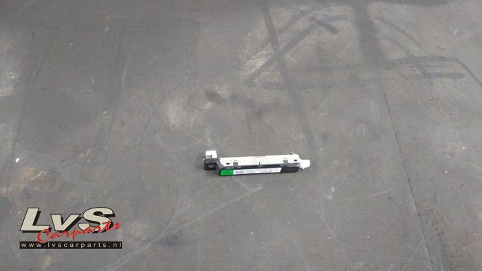 Audi Q2 Antennenverstärker