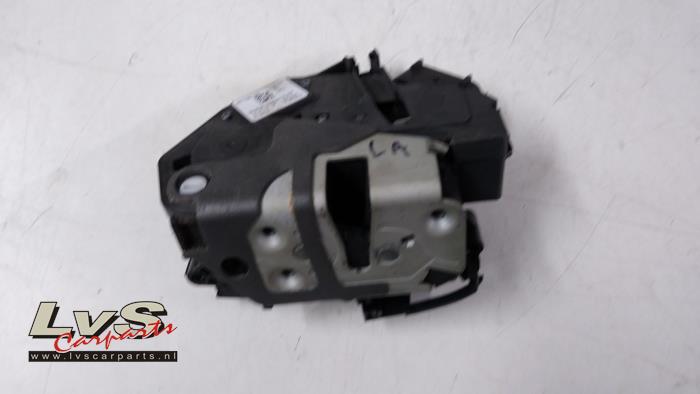 Ford Focus Deurslot Mechaniek 4Deurs links-achter