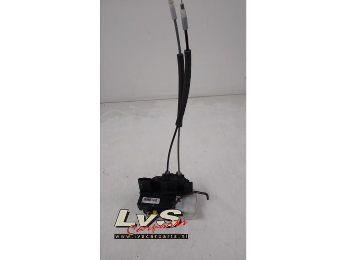 Hyundai I20 Serrure portière mécanique 4portes avant gauche