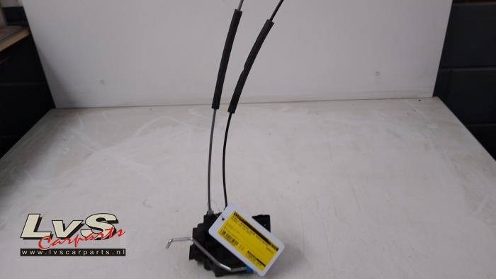 Hyundai I20 Rear door mechanism 4-door, right