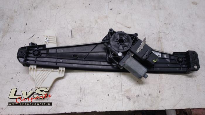 Opel Grandland X Ruitmechaniek 4Deurs links-achter