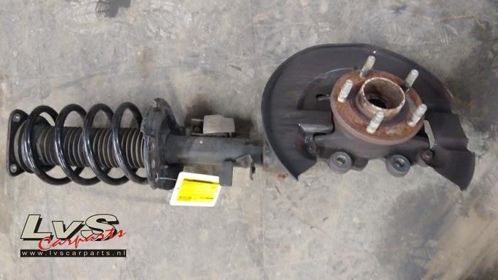 Ford Focus Schokdemperpoot links-voor