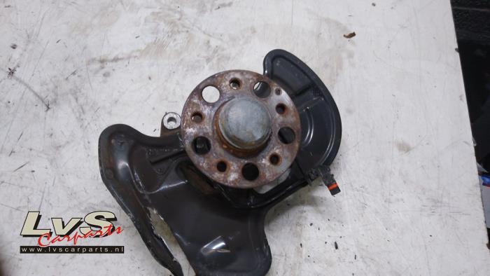 Mercedes C-Klasse Achsschenkel rechts vorne