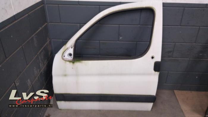 Peugeot Partner Tür 2-türig links