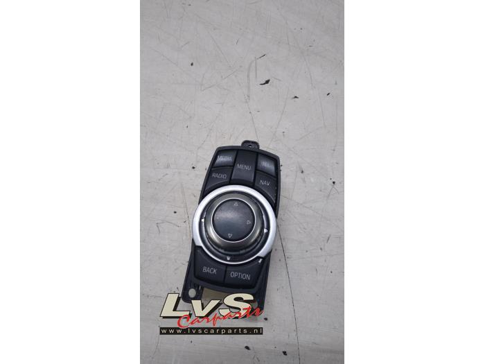 BMW 1-Serie I-Drive knob