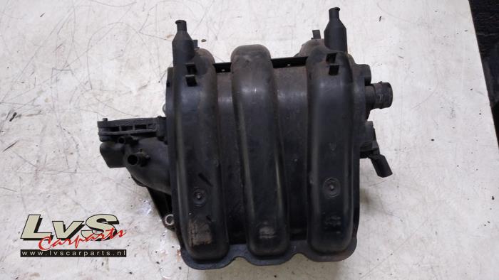 Volkswagen Polo Intake manifold