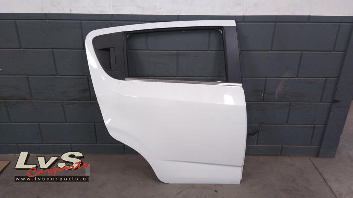 Chevrolet Aveo Rear door 4-door, right