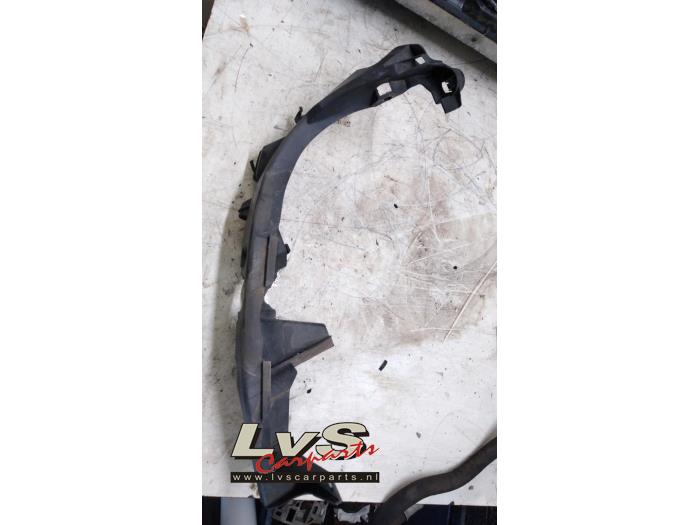 BMW 3-Serie Koplampframe rechts