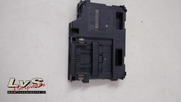 Renault Captur Card reader (lock)