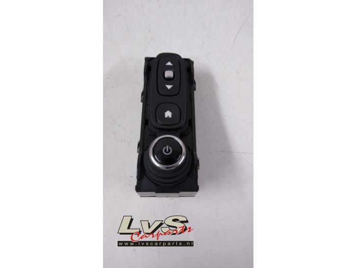 Renault Captur Radio control panel