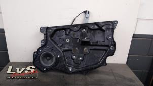Gebruikte Ruitmechaniek 4Deurs rechts-voor Mazda CX-5 II (KF) 2.0 SkyActiv-G 165 16V 2WD Prijs € 45,00 Margeregeling aangeboden door LvS Carparts