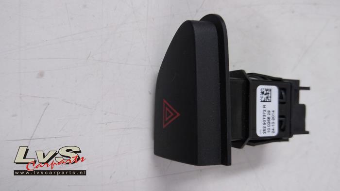 Renault Captur Panic lighting switch