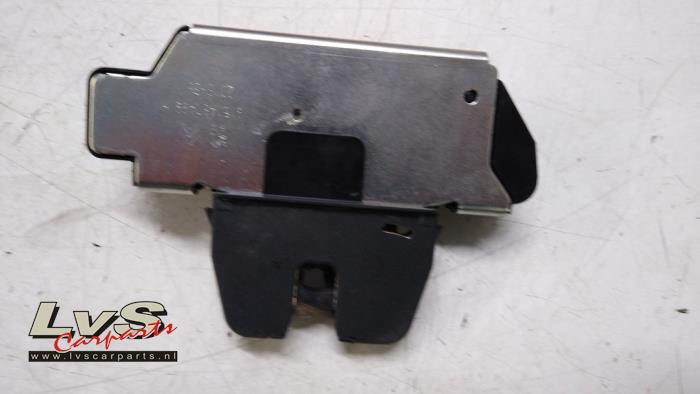 Peugeot 2008 Slotmechaniek Achterklep