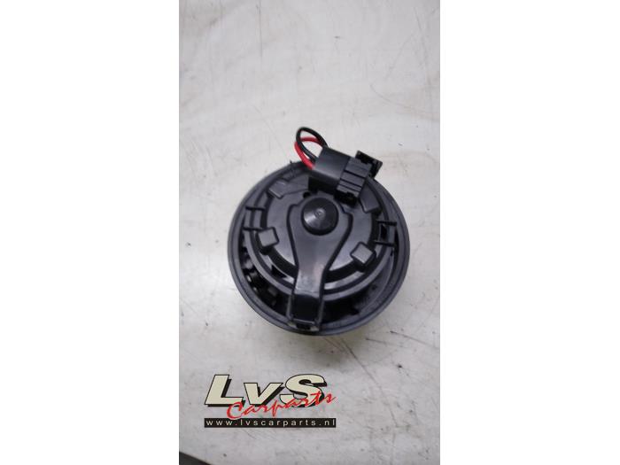 Peugeot 2008 Heizung Belüftungsmotor