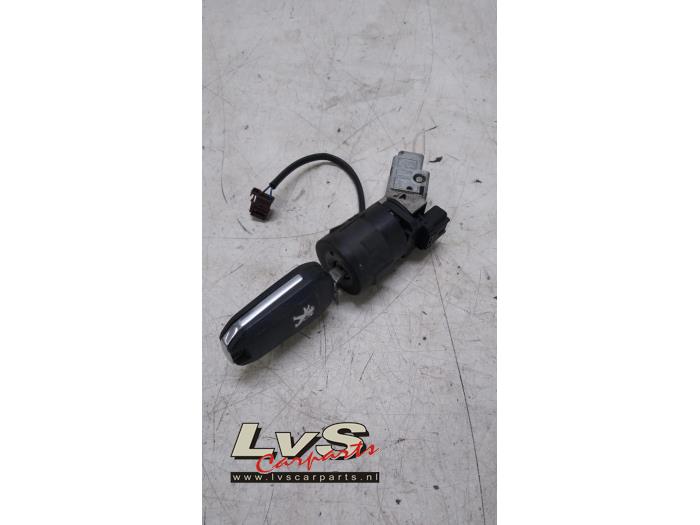 Peugeot 208 Zündschloss+Schlüssel