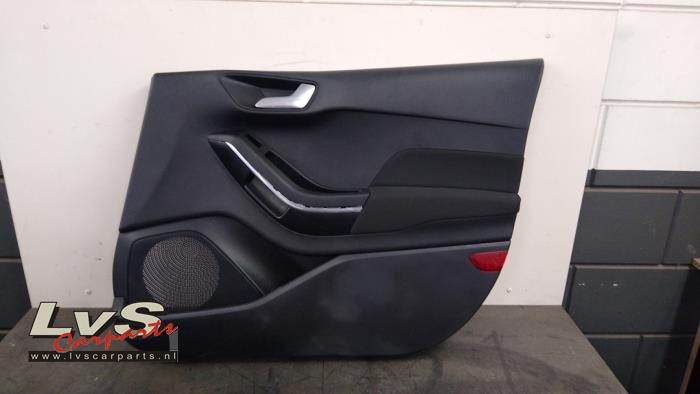 Ford Fiesta Revêtement portière 4portes avant droite