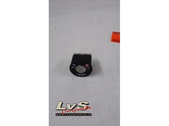 Hyundai I30 Commutateur (divers)