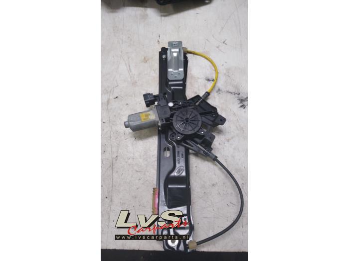 Landrover Evoque Rear door window mechanism 4-door, right