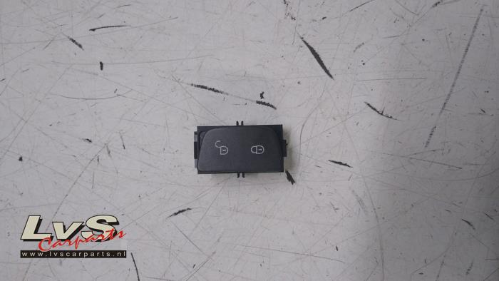 Landrover Evoque Central locking switch