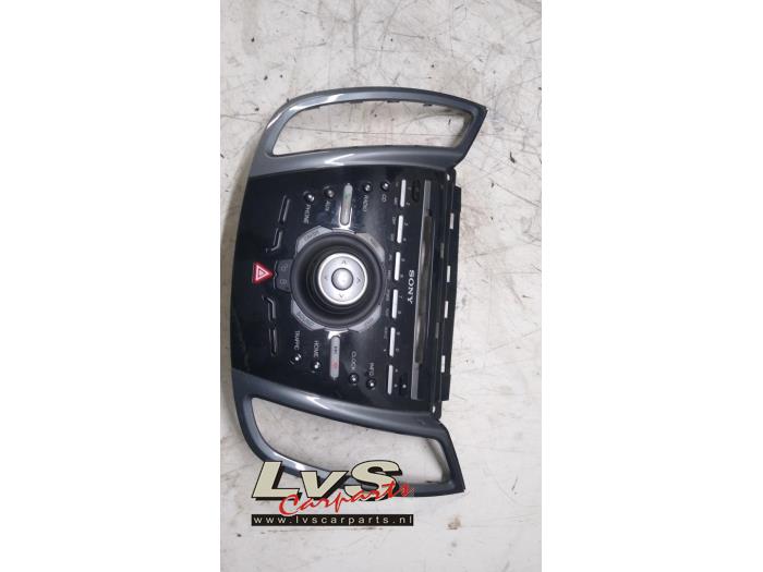 Ford C-Max Radio control panel