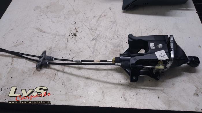 Ford C-Max Gear-change mechanism