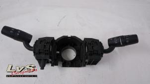 Gebruikte Stuurkolomschakelaar Mazda CX-5 II (KF) 2.0 SkyActiv-G 165 16V 2WD Prijs € 50,00 Margeregeling aangeboden door LvS Carparts