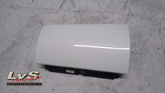 Fiat 500L Armaturenbrett-deckel