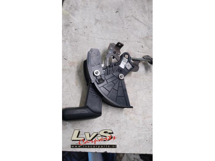 Fiat 500L Levier frein à main