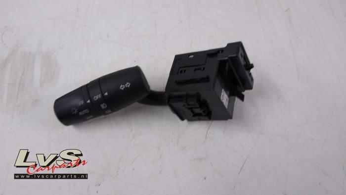 Mazda CX-5 Indicator switch