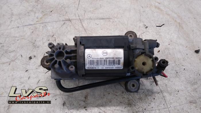 Mercedes E-Klasse Air pump (suspension)