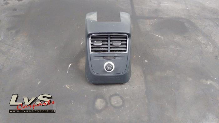 Audi A3 Grille d'aération arrière