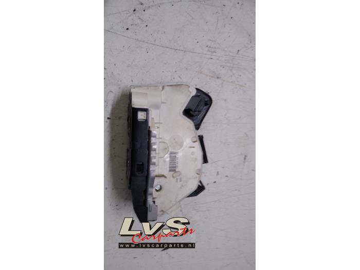 Skoda Octavia Rear door mechanism 4-door, right