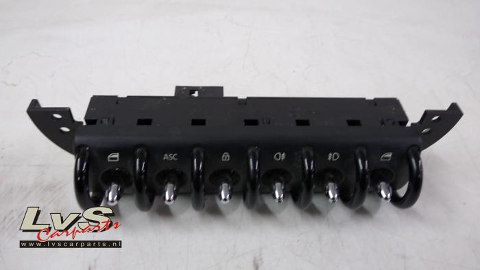 Mini ONE Switch (miscellaneous)