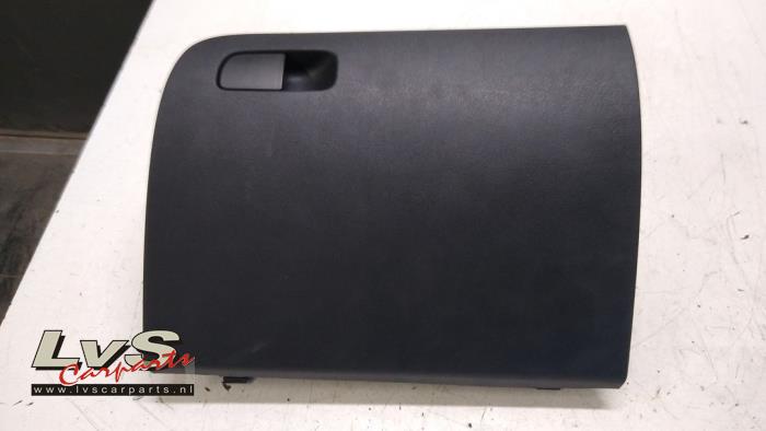 Skoda Octavia Glovebox
