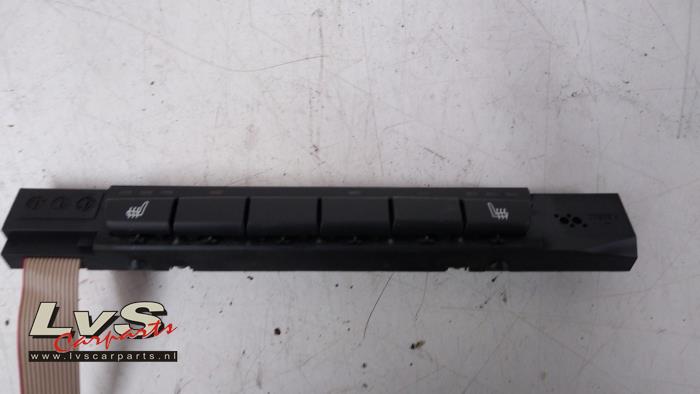 BMW 3-Série Commutateur chauffage siège