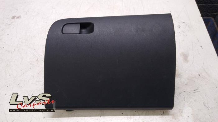 Skoda Octavia Glovebox