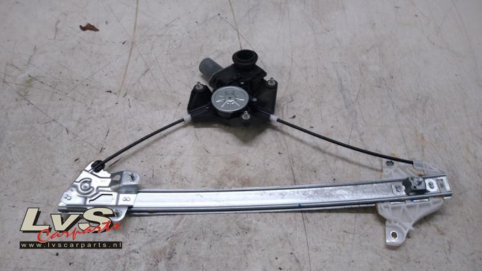 Toyota Yaris Window mechanism 4-door, front left