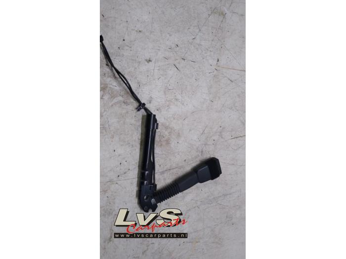 BMW 1-Série Tendeur de ceinture droit