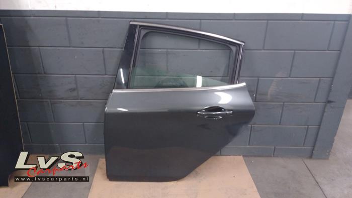 Peugeot 208 Portière 4portes arrière gauche