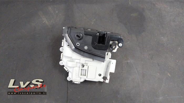 Audi Q5 Türschlossmechanik 4-türig rechts hinten